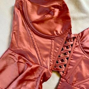 Pink Windsor top